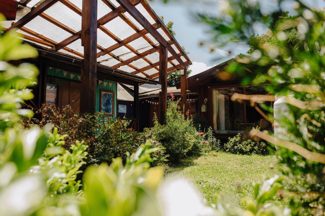 La Araucaria Hosteria Boutique - Ex Lounge Brasil Pucón Exterior foto