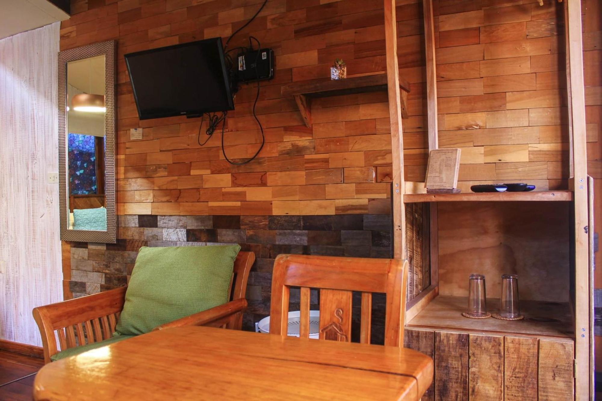 La Araucaria Hosteria Boutique - Ex Lounge Brasil Pucón Cameră foto